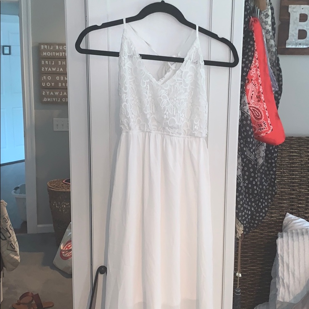 White lace maxi dress